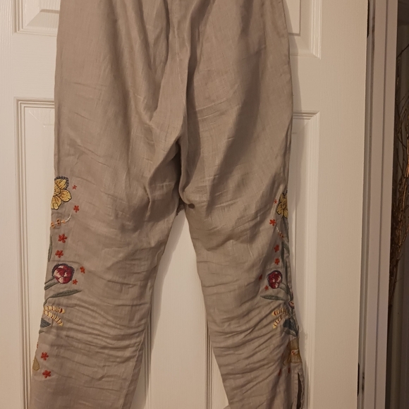 Linen Joggers - Picture 8 of 10